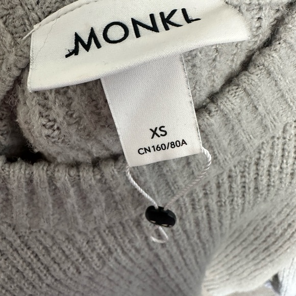 Grey sweater - Size small - Picture 5 of 5